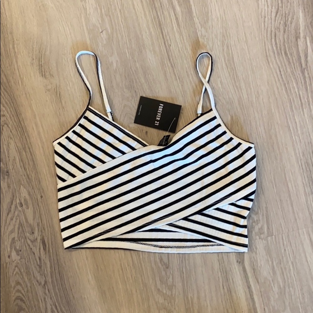 NWT forever 21 crop